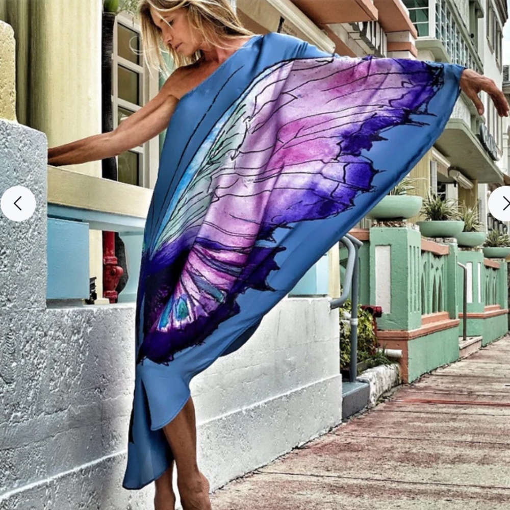 NWT Ramona La Rue Renee Kaftan